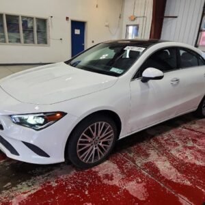 Vehicle VIN W1K5J4HB7NN060266