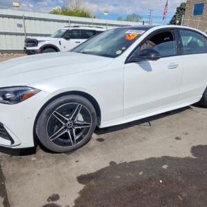 Vehicle VIN W1KAF4HB7SR241932