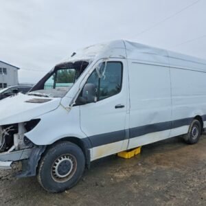 Vehicle VIN W1Y4DDHY6MT048156