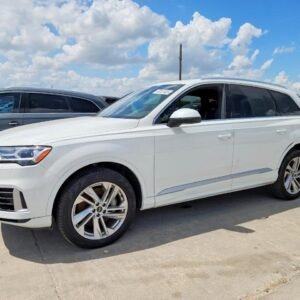 Vehicle VIN WA1AXAF76MD028310