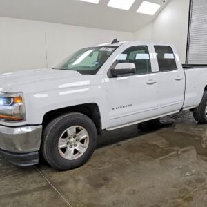 Vehicle VIN 1GCRCREC9JZ141524