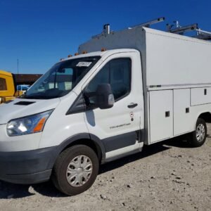 Vehicle VIN 1FDBW5PM0KKB67152