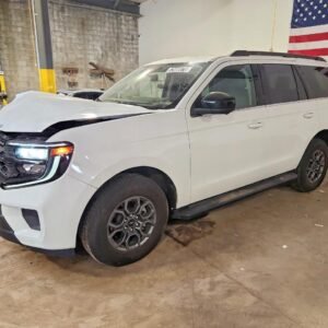 Vehicle VIN 1FMJU1J81SEA48417