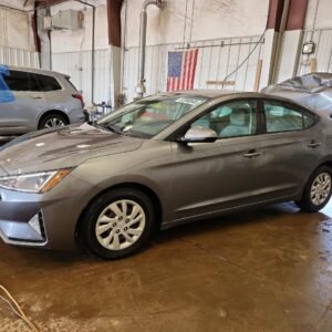 Vehicle VIN 5NPD74LF5KH497430