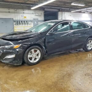 Vehicle VIN 1G1ZD5ST2NF158773