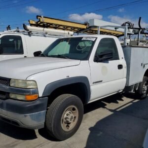 Vehicle VIN 1GBHC24UX2E181461
