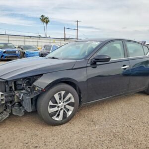 Vehicle VIN 1N4BL4BV7PN396446