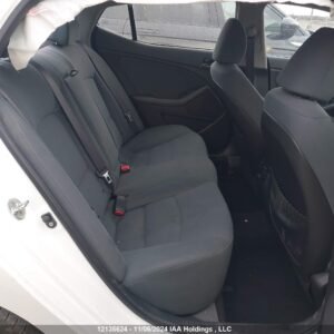 Vehicle VIN KNAGM4A79F5552286