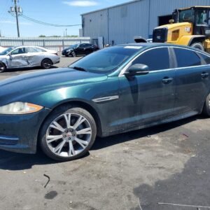 Vehicle VIN SAJWA1CZ6F8V89834
