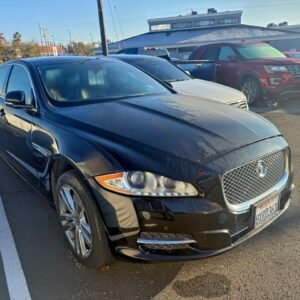Vehicle VIN SAJWA2GB2DLV42961